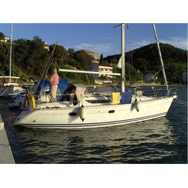 Yacht Jeanneau Sun Odyssey 33,1 Kroatien Mittelmeer Bild 1